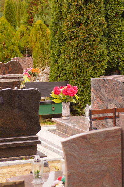 lapidas bonitas y modernas para cementerio en albacete
